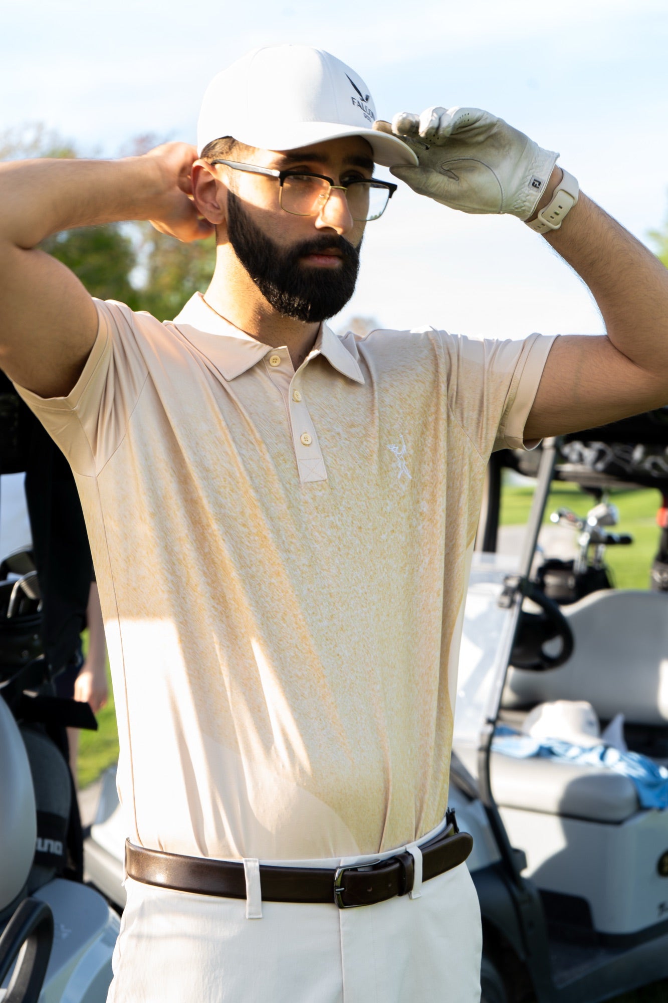 Deer Golf — full swing
